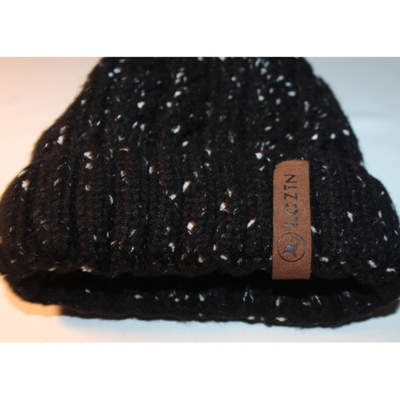 Women's Knit Pom Beanie Hat - Picture 6 of 14